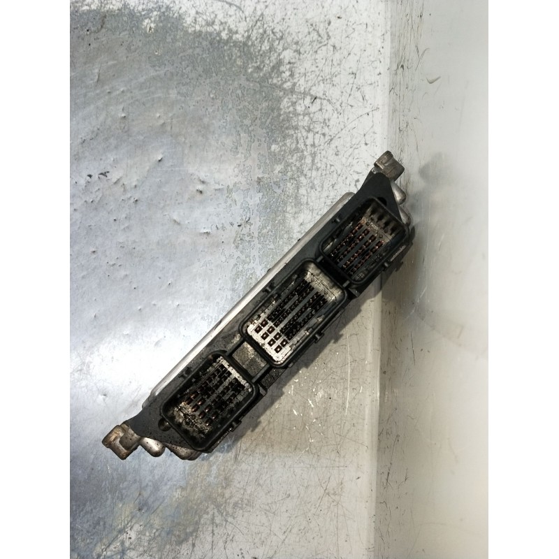 Recambio de centralita motor uce para ford focus ii (da_, hcp, dp) 1.6 tdci referencia OEM IAM 0281011701 8M5112A650LC 1039S2597