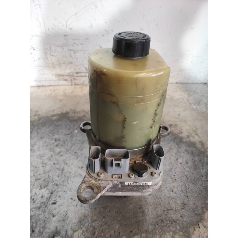 Recambio de bomba direccion para ford focus c-max (cap) ambiente (d) referencia OEM IAM 3M513K514  