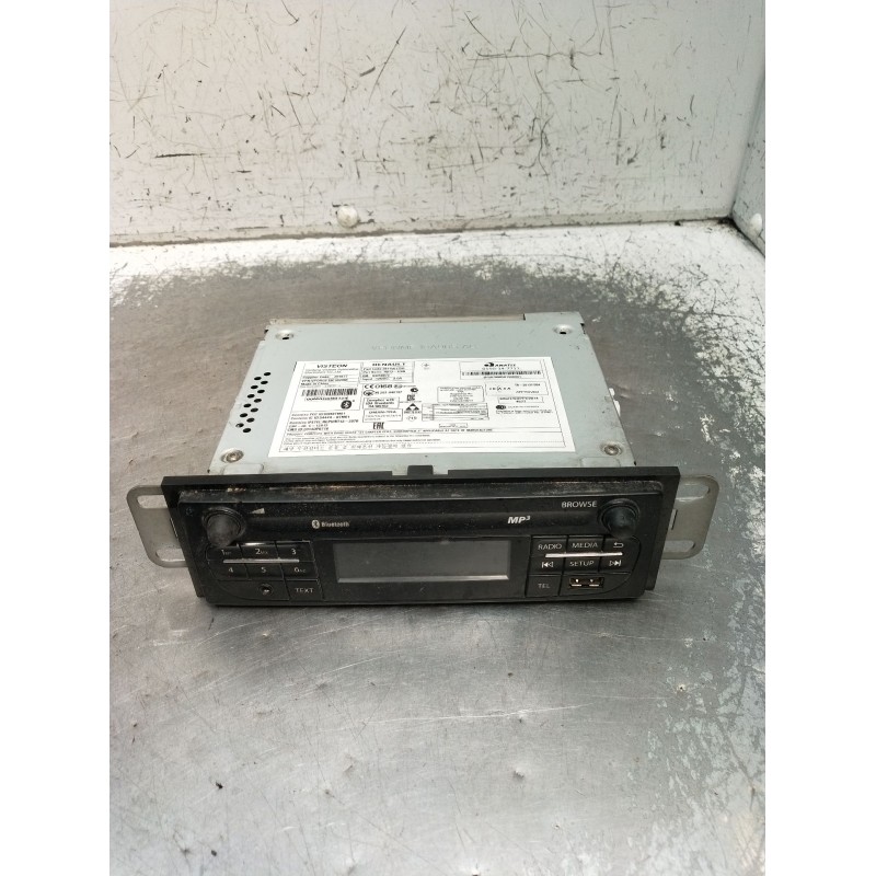 Recambio de sistema audio / radio cd para renault trafic iii furgoneta (fg_) 1.6 dci 95 (fgmj, fgmr) referencia OEM IAM 28115617