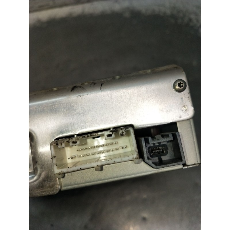 Recambio de sistema audio / radio cd para renault trafic iii furgoneta (fg_) 1.6 dci 95 (fgmj, fgmr) referencia OEM IAM 28115617