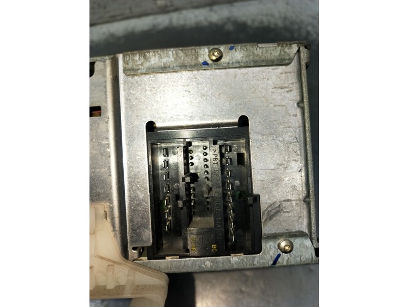 Recambio de sistema audio / radio cd para ford transit furgoneta (fa_ _) 2.0 di (fae_, faf_, fag_) referencia OEM IAM 98AP18K876