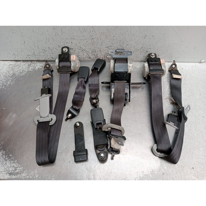 Recambio de juego cinturones trasero para honda fr-v (be) 2.2 i ctdi (be5) referencia OEM IAM  5P 2005