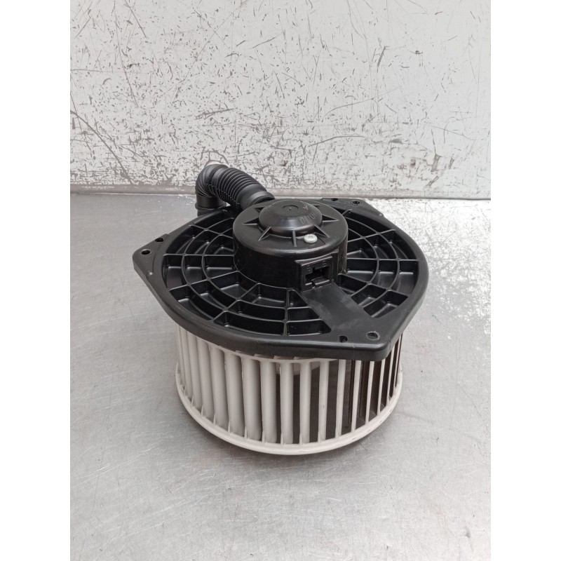 Recambio de motor calefaccion para honda fr-v (be) 2.2 i ctdi (be5) referencia OEM IAM 8315030352  2005