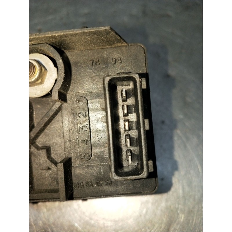 Recambio de caja precalentamiento para peugeot 306 hatchback (7a, 7c, n3, n5) 1.9 dt referencia OEM IAM 9625203680  1997