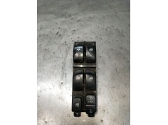 Recambio de mando elevalunas delantero izquierdo para ssangyong rodius i 2.7 xdi referencia OEM IAM 8582021000 5P 2005