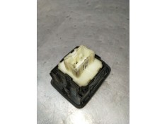 Recambio de mando elevalunas delantero izquierdo para renault trafic iii furgoneta (fg_) 1.6 dci 95 (fgmj, fgmr) referencia OEM  2