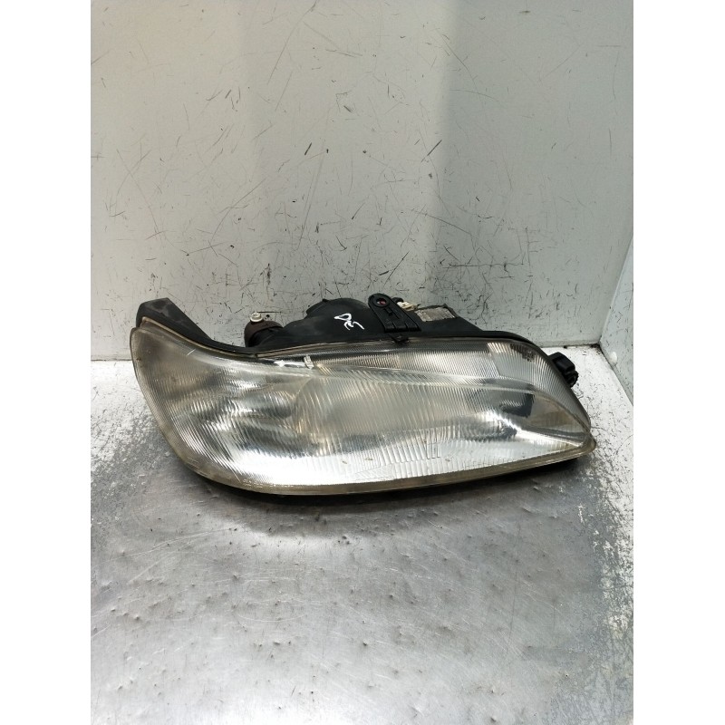 Recambio de faro derecho para peugeot 306 hatchback (7a, 7c, n3, n5) 1.9 dt referencia OEM IAM   1987