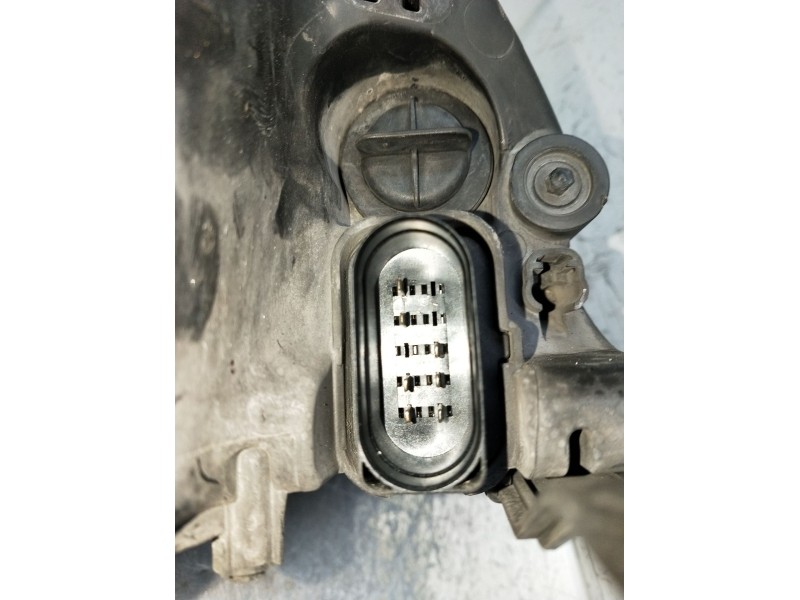 Recambio de faro izquierdo para ford focus ii (da_, hcp, dp) 1.6 tdci referencia OEM IAM 8M5113W030AD  2008