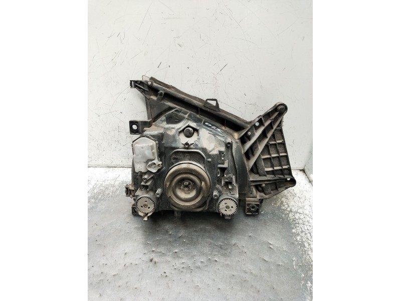 Recambio de faro izquierdo para isuzu nkr77 nkr 85e2 referencia OEM IAM   2007