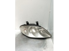 Recambio de faro derecho para ssangyong rodius i 2.7 xdi referencia OEM IAM   2005