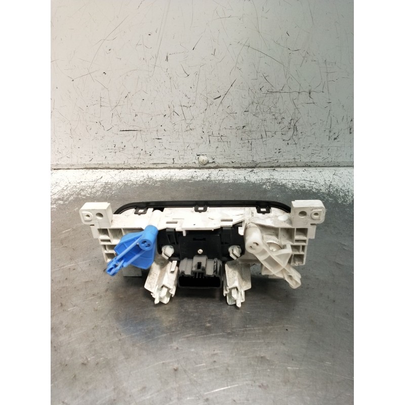 Recambio de mando calefaccion / aire acondicionado para renault trafic iii furgoneta (fg_) 1.6 dci 95 (fgmj, fgmr) referencia OE