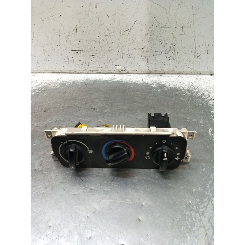 Recambio de mando calefaccion / aire acondicionado para ford transit furgoneta (fa_ _) 2.0 di (fae_, faf_, fag_) referencia OEM 