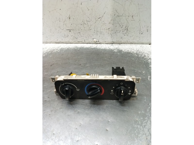 Recambio de mando calefaccion / aire acondicionado para ford transit furgoneta (fa_ _) 2.0 di (fae_, faf_, fag_) referencia OEM 