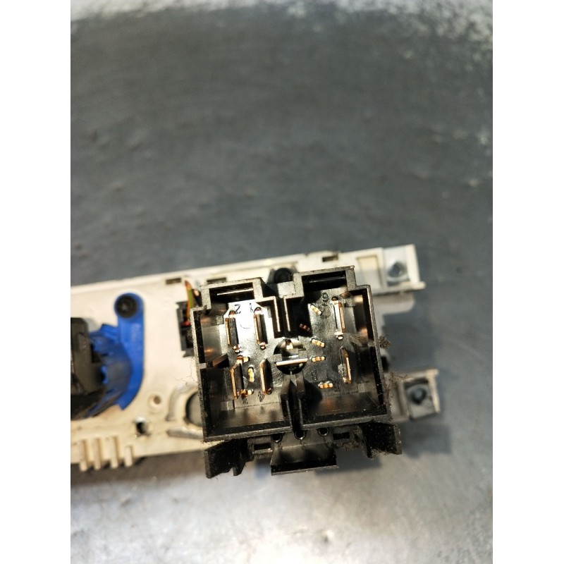 Recambio de mando calefaccion / aire acondicionado para ford transit furgoneta (fa_ _) 2.0 di (fae_, faf_, fag_) referencia OEM 