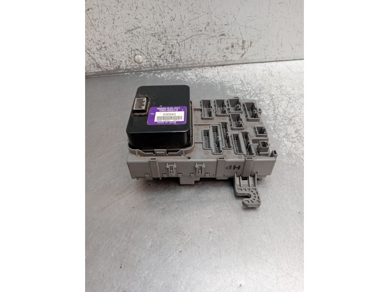 Recambio de caja reles / fusibles para honda fr-v (be) 2.2 i ctdi (be5) referencia OEM IAM 38650SJDG01 G8D660H2 2005