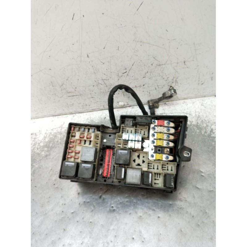 Recambio de caja reles / fusibles para ford focus ii (da_, hcp, dp) 1.6 tdci referencia OEM IAM 8M5T14K733  2008