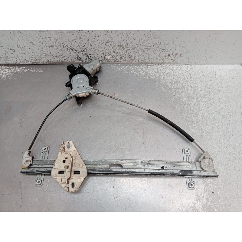 Recambio de elevalunas delantero izquierdo para honda fr-v (be) 2.2 i ctdi (be5) referencia OEM IAM  5P 2005