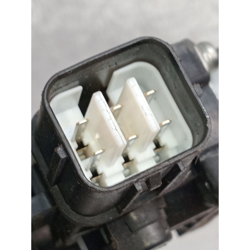 Recambio de elevalunas delantero izquierdo para honda fr-v (be) 2.2 i ctdi (be5) referencia OEM IAM  5P 2005