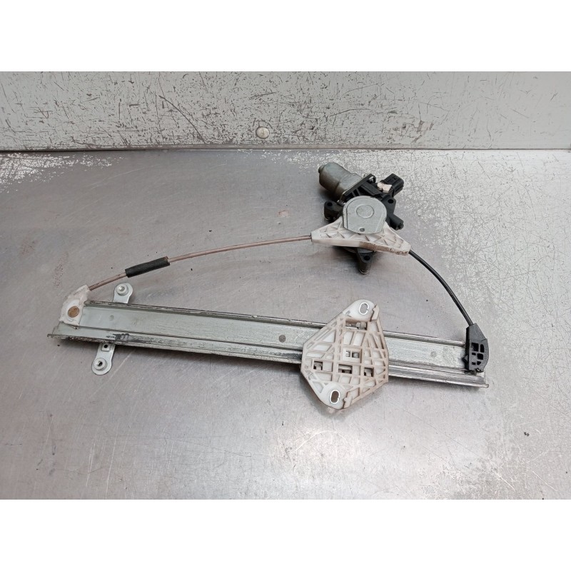 Recambio de elevalunas trasero derecho para honda fr-v (be) 2.2 i ctdi (be5) referencia OEM IAM  5P 2005