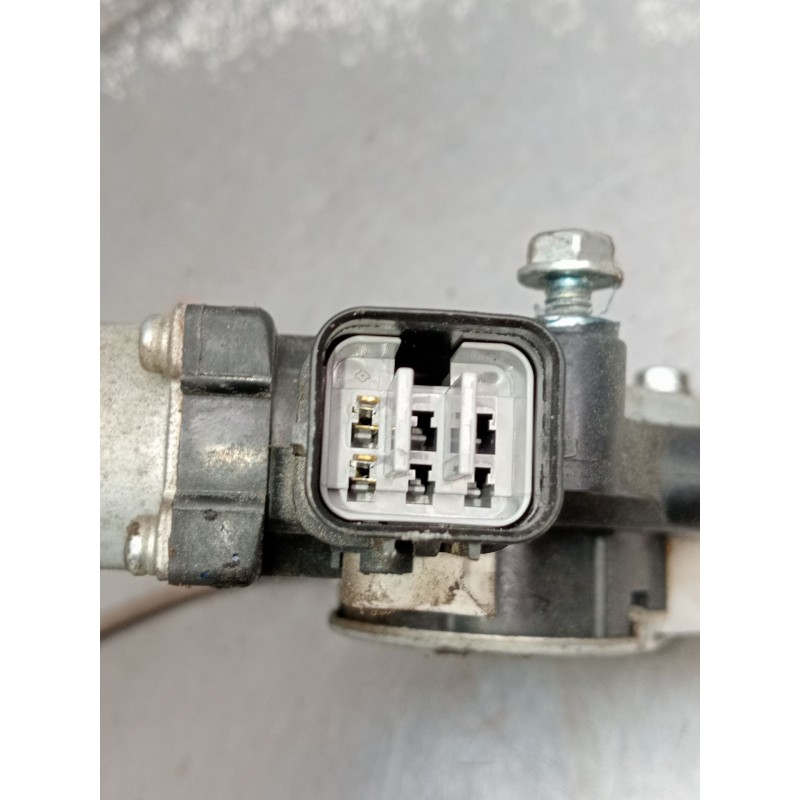 Recambio de elevalunas trasero derecho para honda fr-v (be) 2.2 i ctdi (be5) referencia OEM IAM  5P 2005