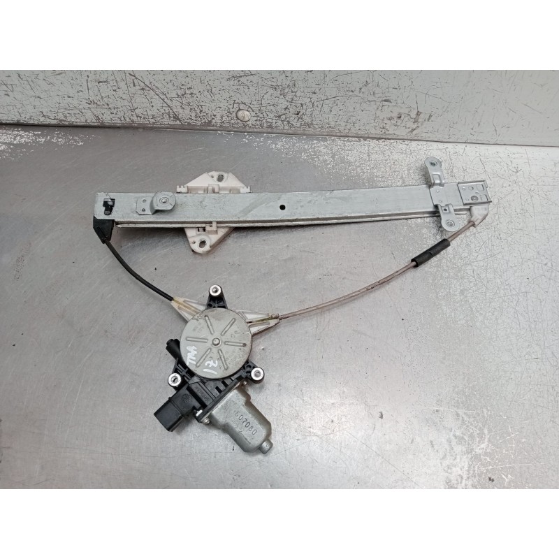 Recambio de elevalunas trasero izquierdo para honda fr-v (be) 2.2 i ctdi (be5) referencia OEM IAM  5P 2005