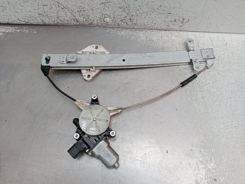 Recambio de elevalunas trasero izquierdo para honda fr-v (be) 2.2 i ctdi (be5) referencia OEM IAM  5P 2005
