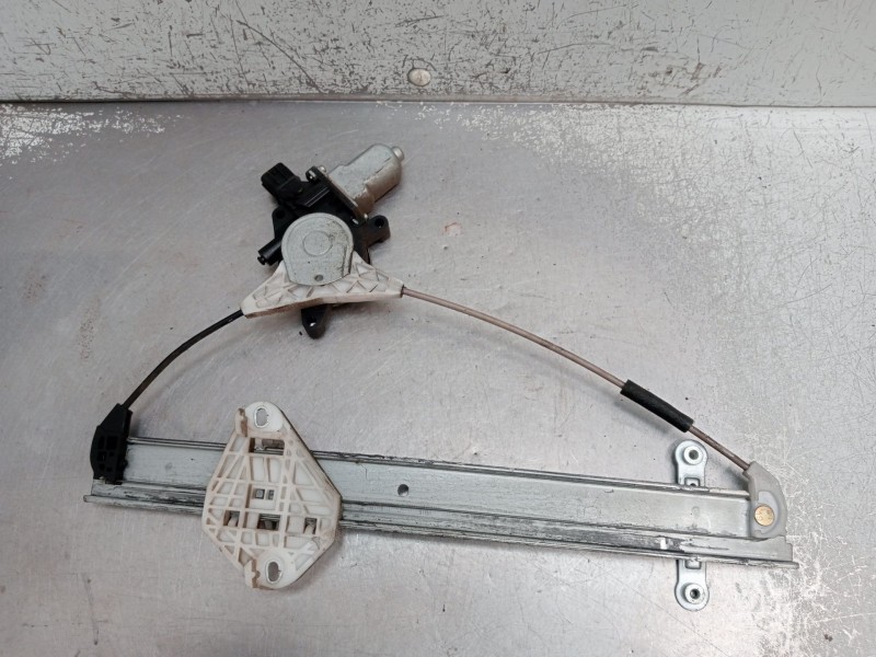 Recambio de elevalunas trasero izquierdo para honda fr-v (be) 2.2 i ctdi (be5) referencia OEM IAM  5P 2005