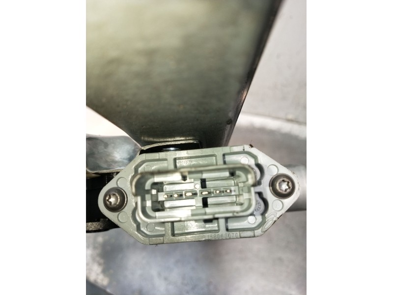 Recambio de elevalunas delantero izquierdo para renault trafic iii furgoneta (fg_) 1.6 dci 95 (fgmj, fgmr) referencia OEM IAM 12
