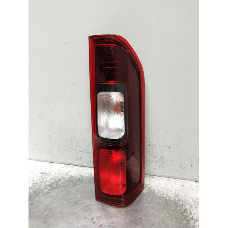 Recambio de piloto trasero derecho para renault trafic iii furgoneta (fg_) 1.6 dci 95 (fgmj, fgmr) referencia OEM IAM   2015