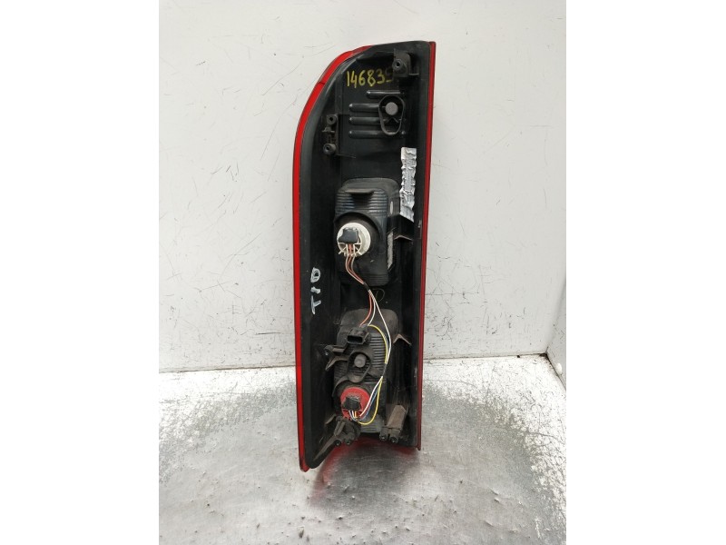 Recambio de piloto trasero derecho para renault trafic iii furgoneta (fg_) 1.6 dci 95 (fgmj, fgmr) referencia OEM IAM   2015