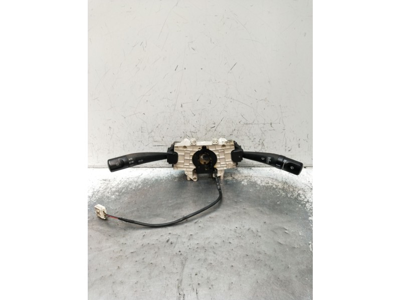 Recambio de mando luces para ssangyong rodius i 2.7 xdi referencia OEM IAM 8591021421 6063AC1000 2005