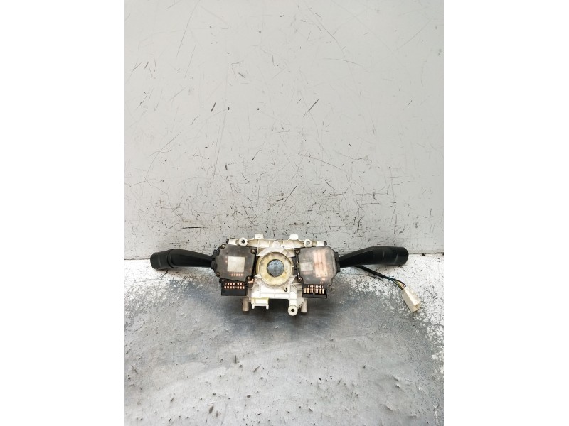Recambio de mando luces para ssangyong rodius i 2.7 xdi referencia OEM IAM 8591021421 6063AC1000 2005