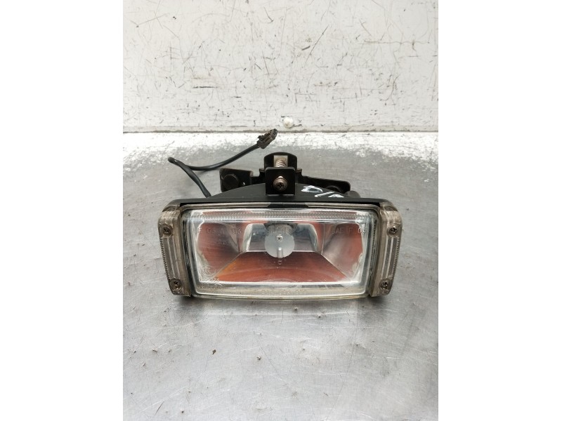 Recambio de faro antiniebla derecho para isuzu nkr77 nkr 85e2 referencia OEM IAM   2007