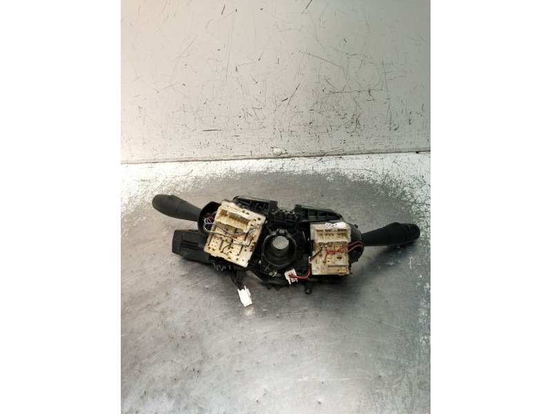 Recambio de mando luces para renault trafic iii furgoneta (fg_) 1.6 dci 95 (fgmj, fgmr) referencia OEM IAM   2015