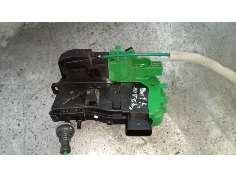 Recambio de motor cierre centralizado delantero derecho para hyundai i40 1.7 crdi cat referencia OEM IAM 813203Z020  