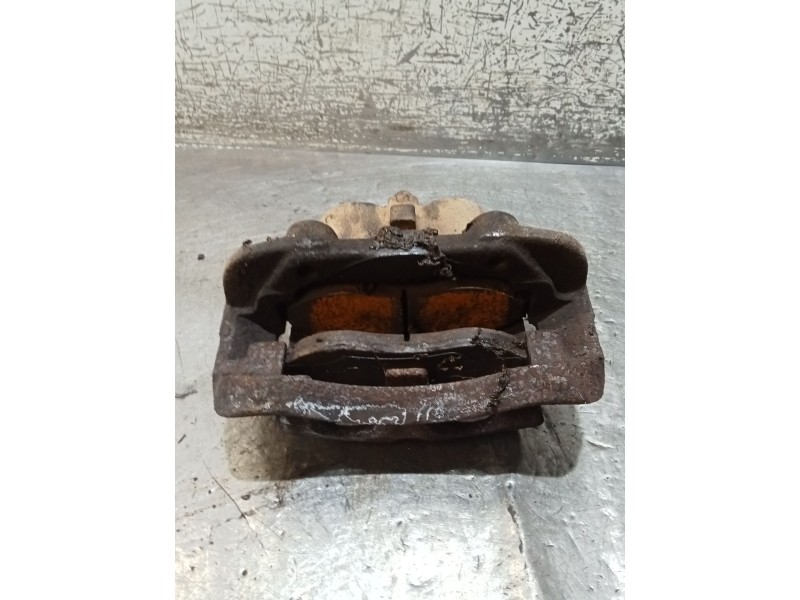 Recambio de pinza freno delantera derecha para nissan terrano ii (r20) 2.7 td 4wd referencia OEM IAM   93