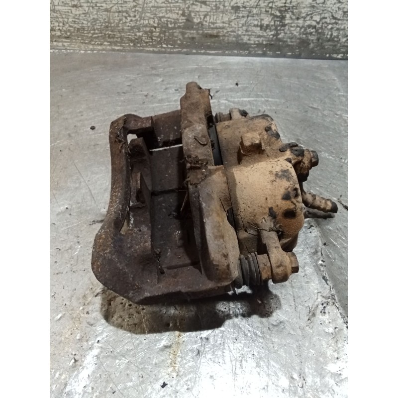 Recambio de pinza freno delantera izquierda para nissan terrano ii (r20) 2.7 td 4wd referencia OEM IAM   93