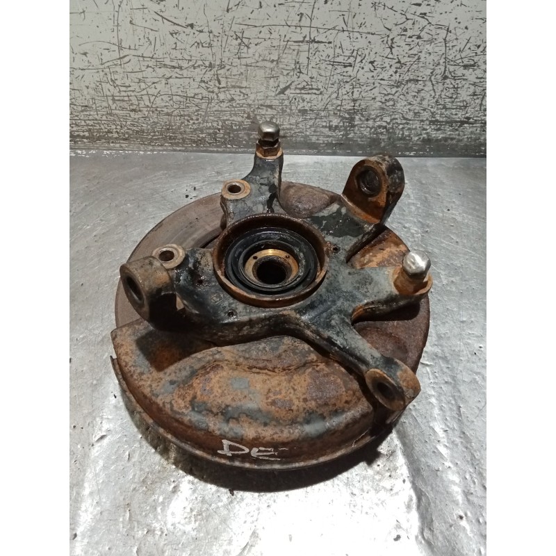 Recambio de mangueta delantera derecha para nissan terrano ii (r20) 2.7 td 4wd referencia OEM IAM   93