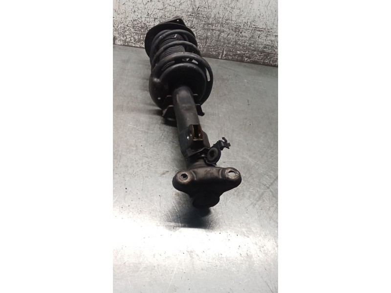 Recambio de amortiguador delantero derecho para mercedes-benz clase c t-model (s204) c 220 cdi (204.208) referencia OEM IAM 8249
