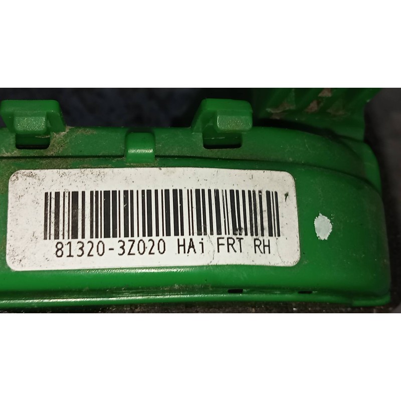 Recambio de motor cierre centralizado delantero derecho para hyundai i40 1.7 crdi cat referencia OEM IAM 813203Z020  