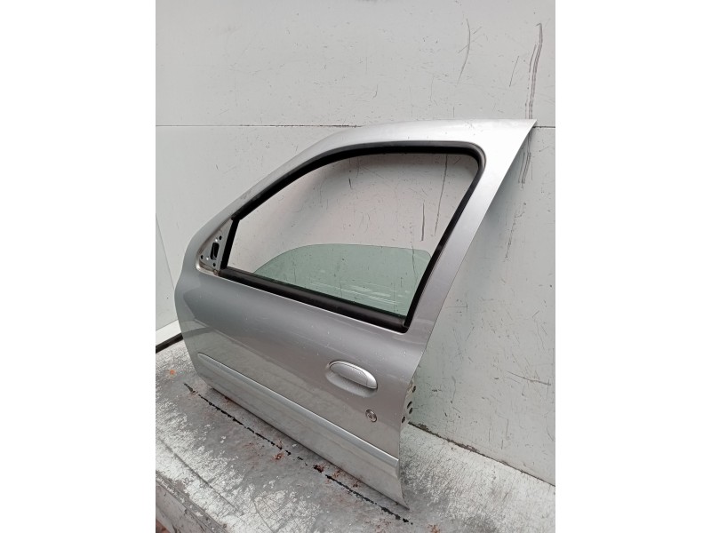 Recambio de puerta delantera izquierda para renault clio ii (bb_, cb_) 1.5 dci (b/cb3m) referencia OEM IAM  5P 2001
