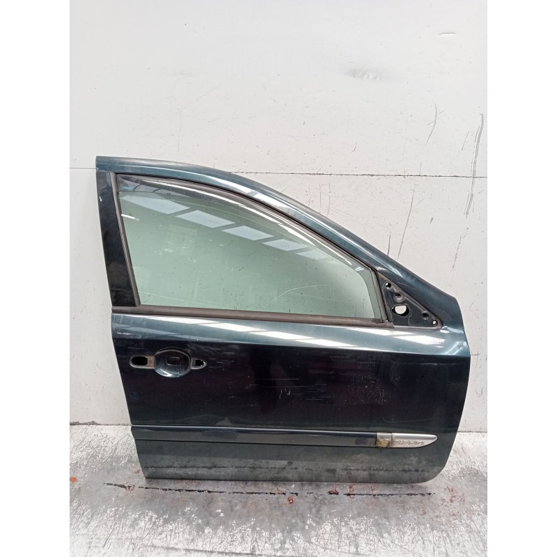 Recambio de puerta delantera derecha para renault laguna ii (bg0/1_) 2.2 dci (bg0f) referencia OEM IAM   2005 5P