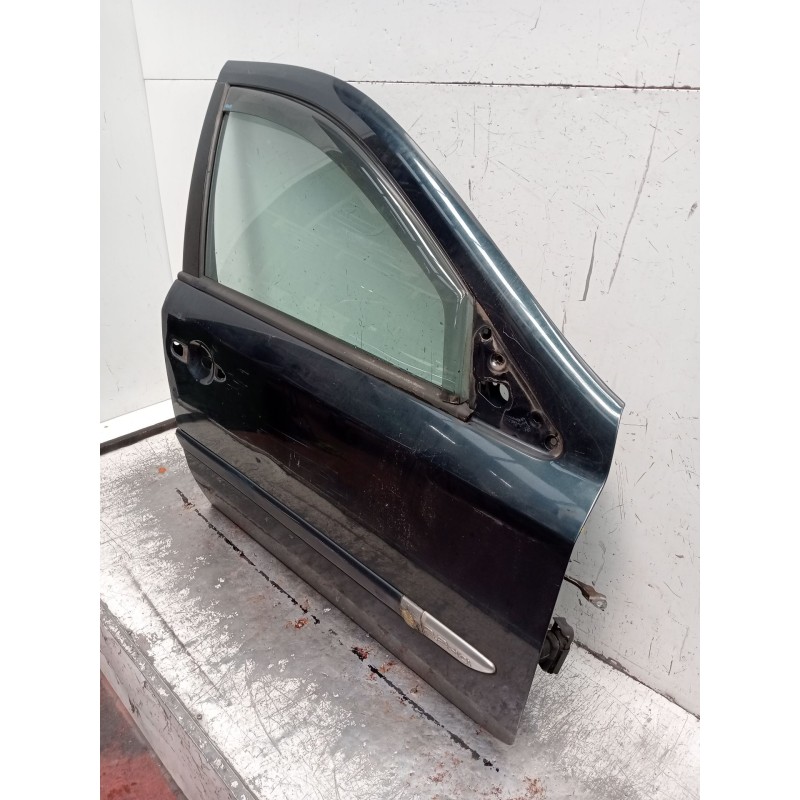 Recambio de puerta delantera derecha para renault laguna ii (bg0/1_) 2.2 dci (bg0f) referencia OEM IAM   2005 5P