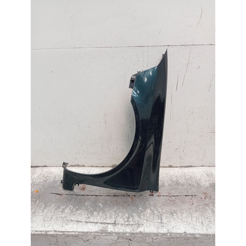 Recambio de aleta delantera izquierda para renault laguna ii (bg0/1_) 2.2 dci (bg0f) referencia OEM IAM   2005