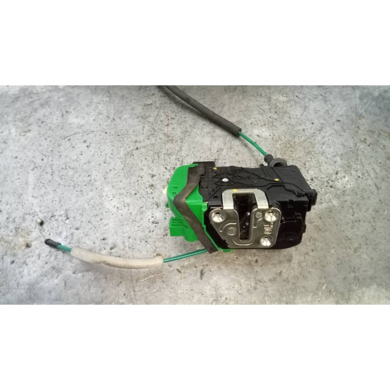 Recambio de motor cierre centralizado delantero izquierdo para hyundai i40 1.7 crdi cat referencia OEM IAM 813103Z000  