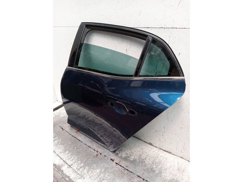 Recambio de puerta trasera izquierda para renault megane iv hatchback (b9a/m/n_) 1.3 tce 115 (b9n9) referencia OEM IAM   