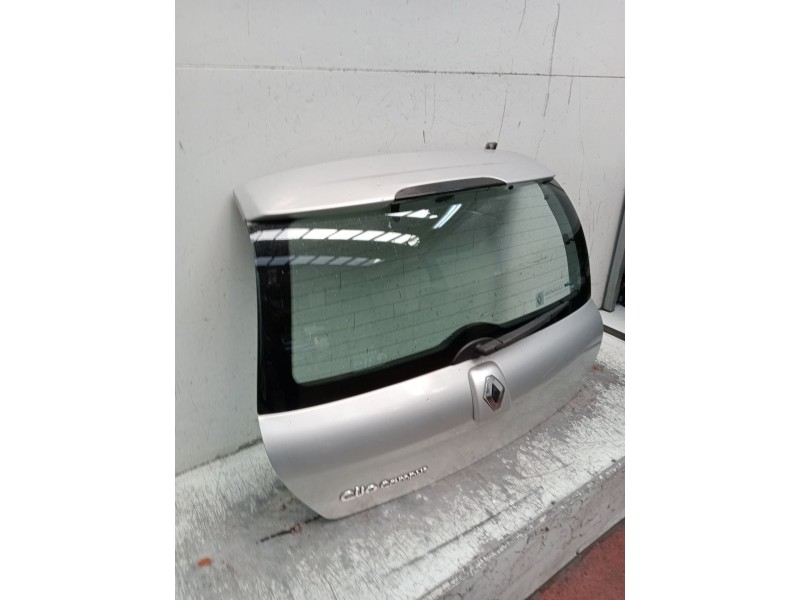 Recambio de porton trasero para renault clio ii (bb_, cb_) 1.5 dci (b/cb3m) referencia OEM IAM  5P 2001
