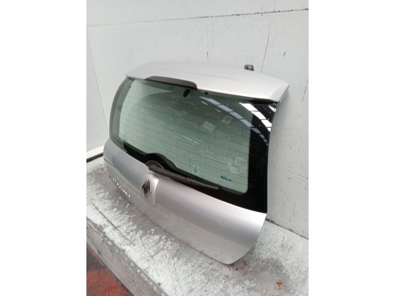 Recambio de porton trasero para renault clio ii (bb_, cb_) 1.5 dci (b/cb3m) referencia OEM IAM  5P 2001