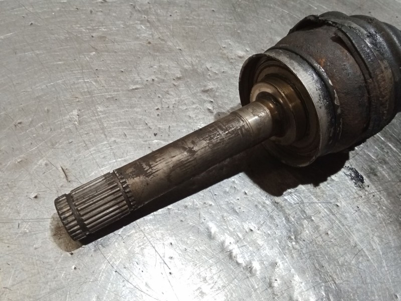Recambio de transmision delantera izquierda para nissan terrano ii (r20) 2.7 td 4wd referencia OEM IAM   93