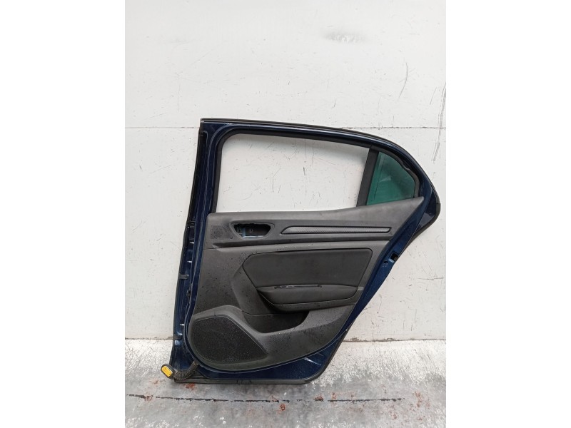 Recambio de puerta trasera derecha para renault megane iv hatchback (b9a/m/n_) 1.3 tce 115 (b9n9) referencia OEM IAM   